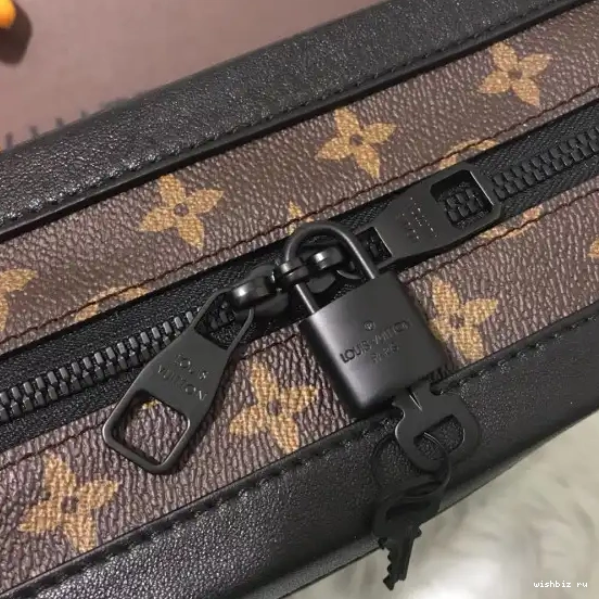 WIS BOX LOUIS VUITTON 0605
